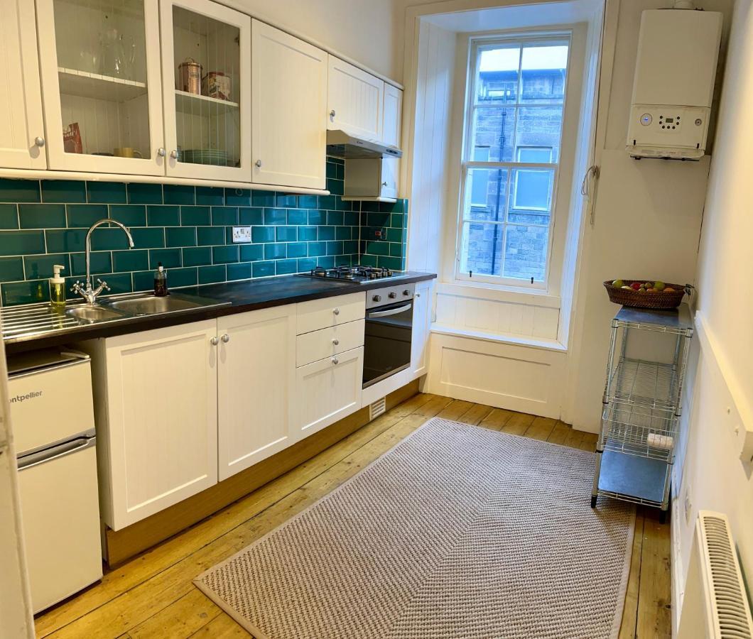 Old Town Centre Apartment 5 Mins To Edinburgh Castle Exterior foto